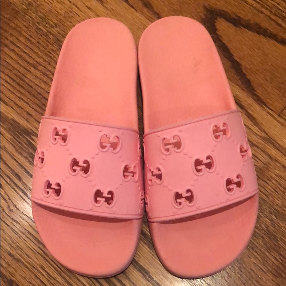Pink Gucci slides size 38